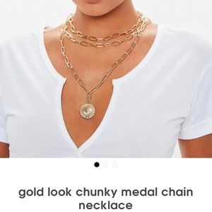 NWT Missguided chain necklace